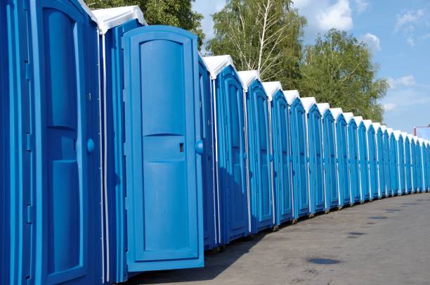 Best Luxury portable toilet rental  in Burnham, PA